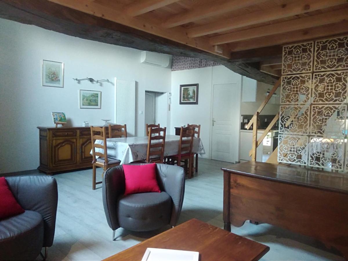 Gite Bressan Saint-Maurice-en-Riviere Esterno foto