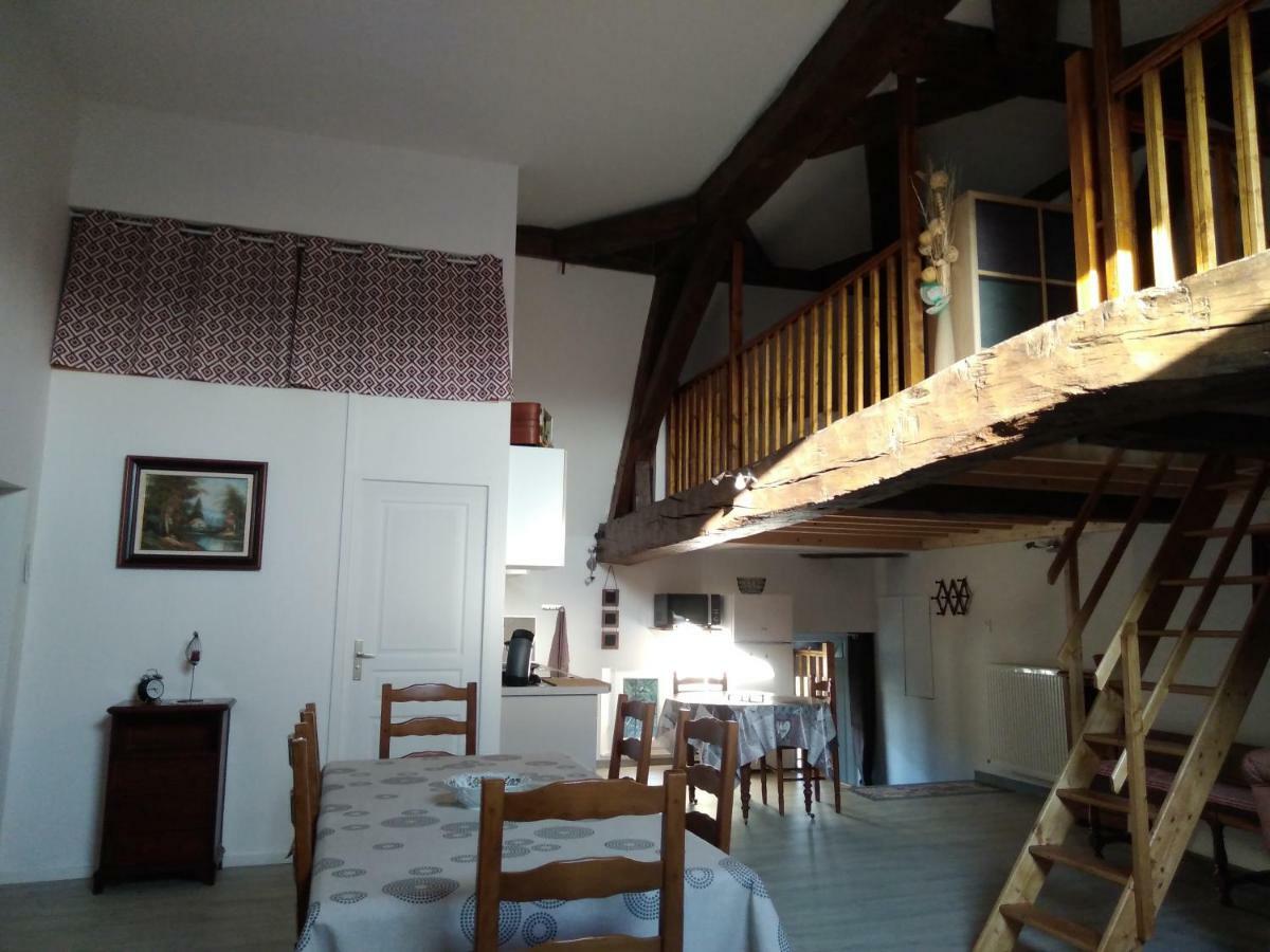 Gite Bressan Saint-Maurice-en-Riviere Esterno foto